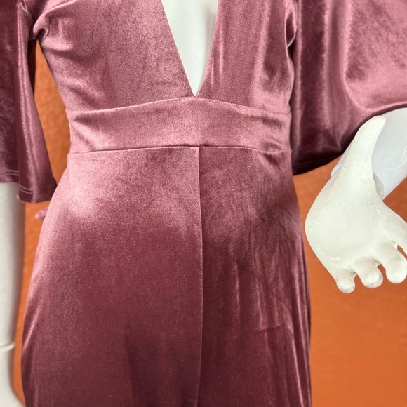 Windsor Brown/burgundy Velvet Jumpsuit with Wrap Design Size Medium. A12 - Picture 8 of 17